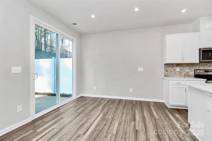 Spacious, unfurnished interior of a new home in Somerset, Fort Mill (Image 21). Spacious, unfurnished interior of a new home in Somerset, Fort Mill (Image 21).