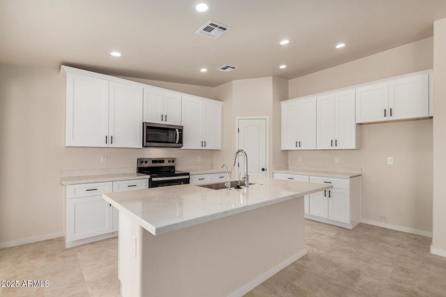 15 - Carver 15 - Carver