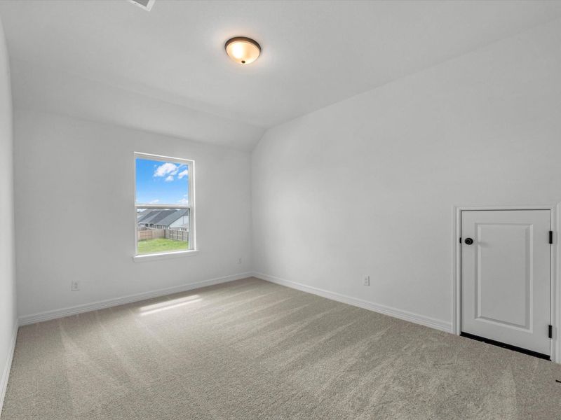 Spacious, unfurnished interior of a new home in Emory Glen, Magnolia (Image 22). Spacious, unfurnished interior of a new home in Emory Glen, Magnolia (Image 22).