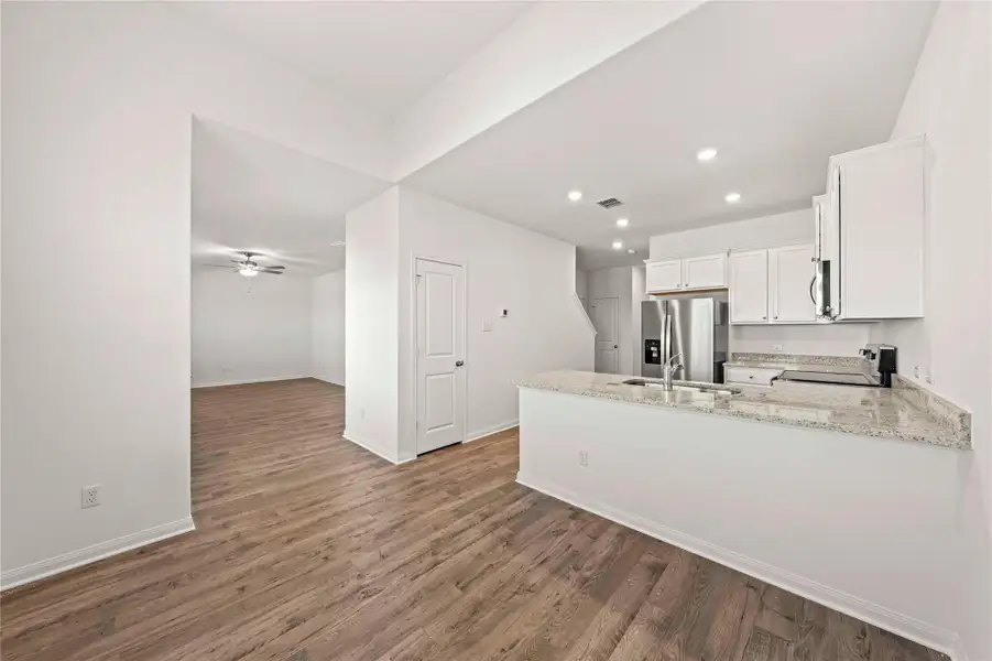 Image 12 of a home in Cypress Trails at Bauer Landing. Image 12 of a home in Cypress Trails at Bauer Landing.