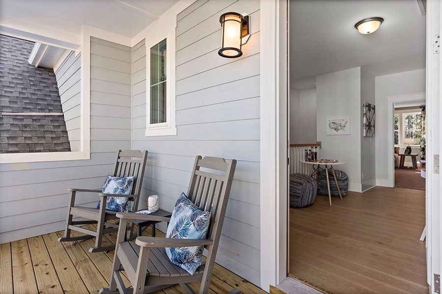 Representative exterior details of a home built from the The Emerson by RobuckHomes in Stonehedge, Leesville (Image 26).