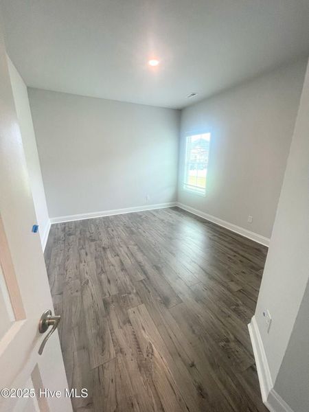 Spacious, unfurnished interior of a new home in Athens Acres, New Bern (Image 12).