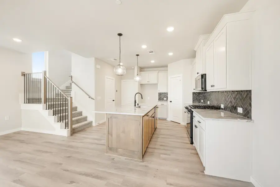 Furnished interior view inside a new home in Ten Mile Creek, Celina (Image 11).