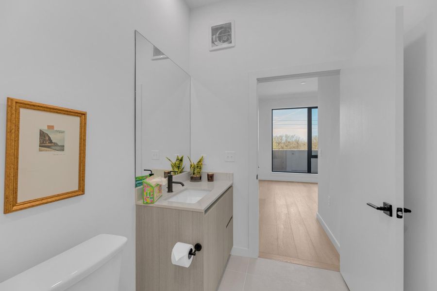 Furnished interior view inside a new home in One Oak, Austin (Image 30).