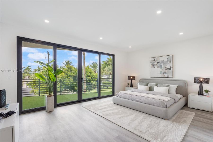 Furnished interior view inside a new home in , Fort Lauderdale (Image 13).
