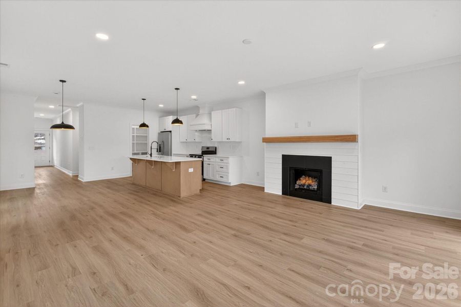 Spacious, unfurnished interior of a new home in , Charlotte (Image 27).