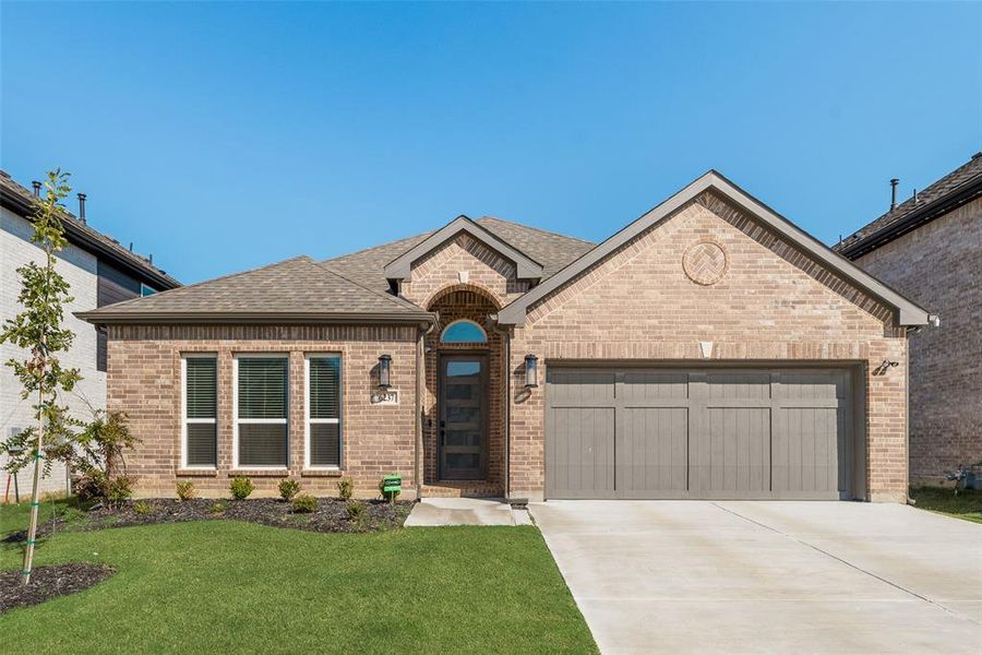 Welcome to 6237 White Creek Drive, Celina, Texas 75009 Welcome to 6237 White Creek Drive, Celina, Texas 75009