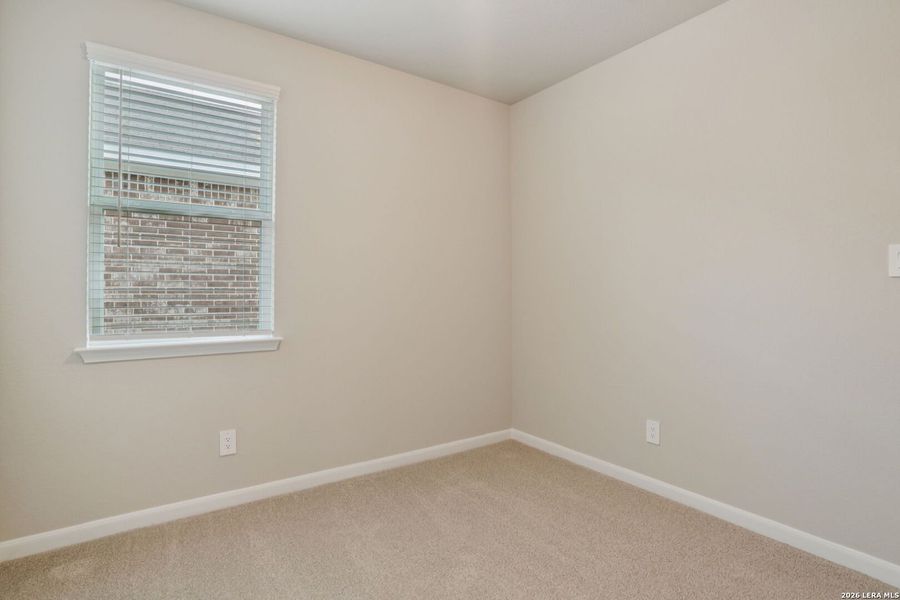 Spacious, unfurnished interior of a new home in Sagebrooke - Premier Series, San Antonio (Image 15).