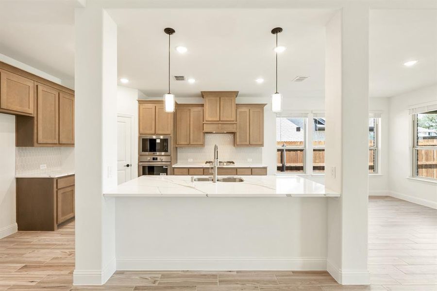 Furnished interior view inside a new home in Grand Heritage, Lavon (Image 7). Furnished interior view inside a new home in Grand Heritage, Lavon (Image 7).