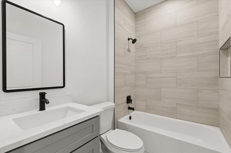 Furnished interior view inside a new home in , Kissimmee (Image 4).