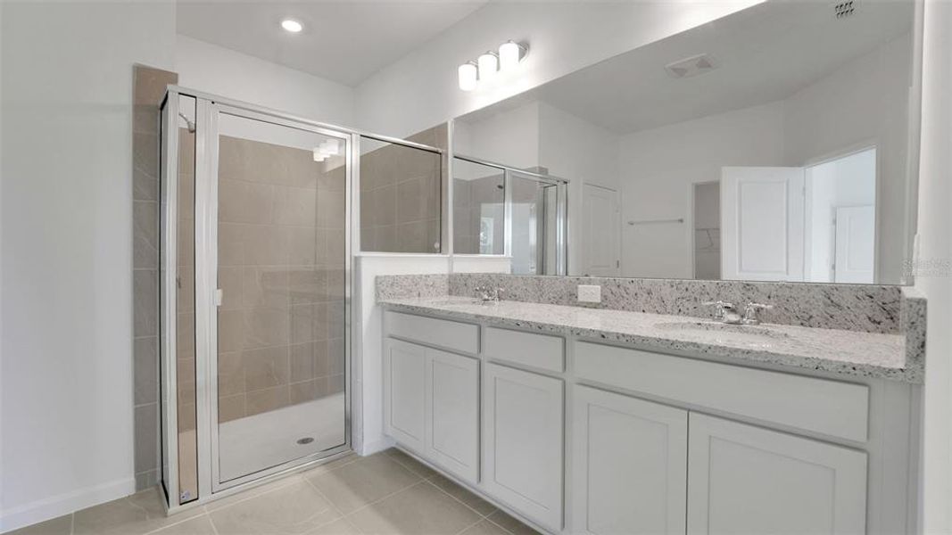 Furnished interior view inside a new home in Annabelle Estates, Lake Wales (Image 4).