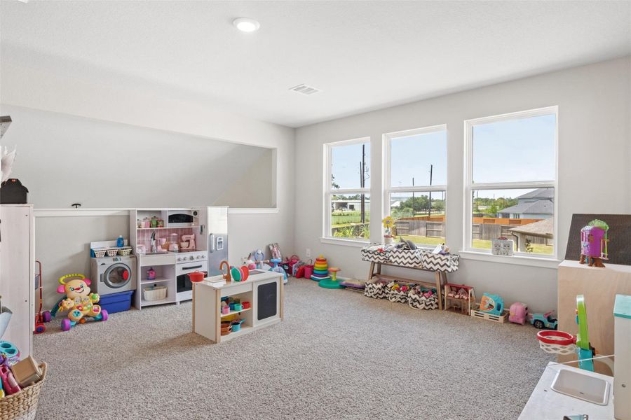 Furnished interior view inside a new home in Raburn Reserve 50s, Tomball (Image 29). Furnished interior view inside a new home in Raburn Reserve 50s, Tomball (Image 29).