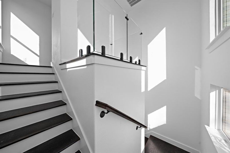 Image 33 of a home in . Image 33 of a home in .