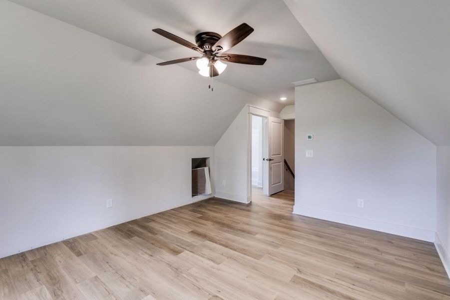 Spacious, unfurnished interior of a new home in , Dallas (Image 22).