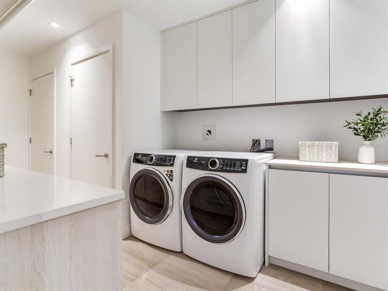 Furnished interior view inside a new home in , Tampa (Image 15).