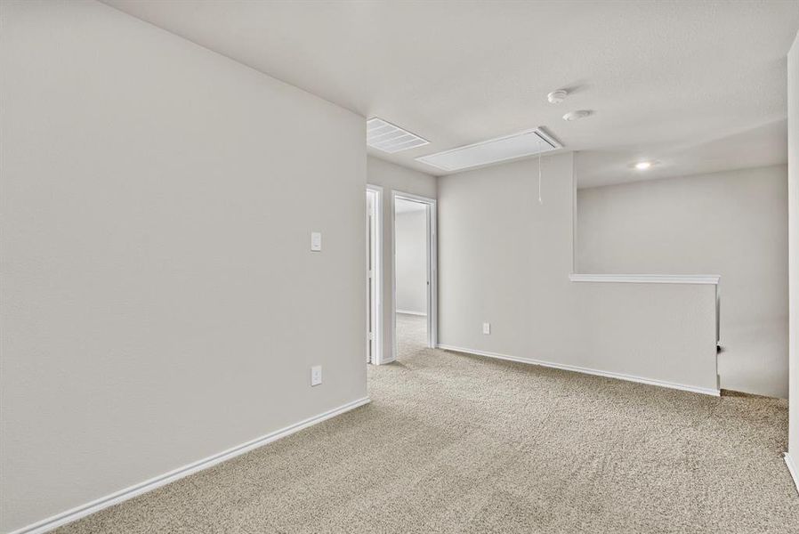 Spacious, unfurnished interior of a new home in , Fort Worth (Image 18).