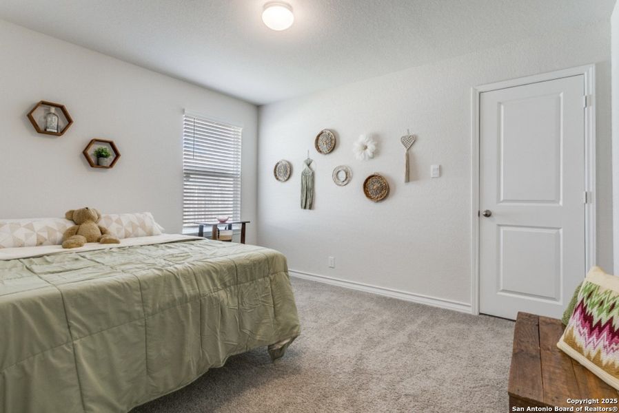 Furnished interior view inside a new home in Red River Ranch, Cibolo (Image 8).