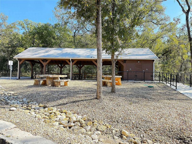 Community amenities in , Belton (Image 3).