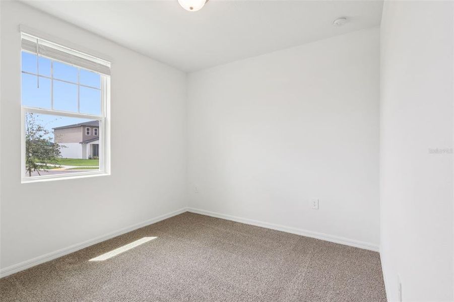 Spacious, unfurnished interior of a new home in Hamilton Bluff - Signature Series, Lake Hamilton (Image 23).