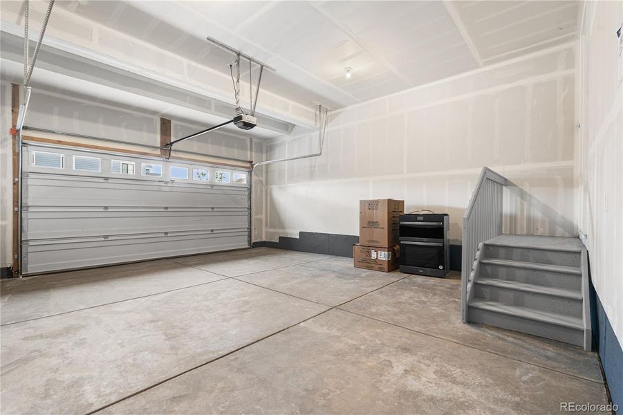 Spacious, unfurnished interior of a new home in Stargaze at Solstice, Littleton (Image 43).