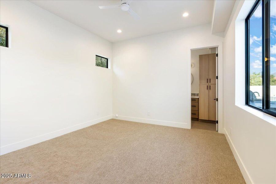 041-IMG_6827 041-IMG_6827