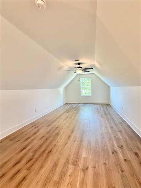 Spacious, unfurnished interior of a new home in , Dallas (Image 29).