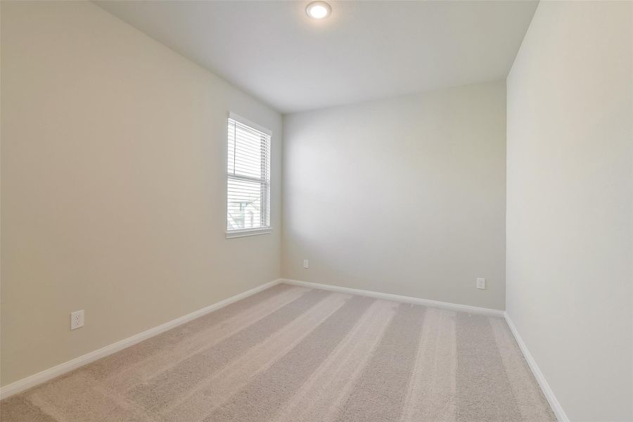Spacious, unfurnished interior of a new home in Stone Creek Ranch, Hockley (Image 31).