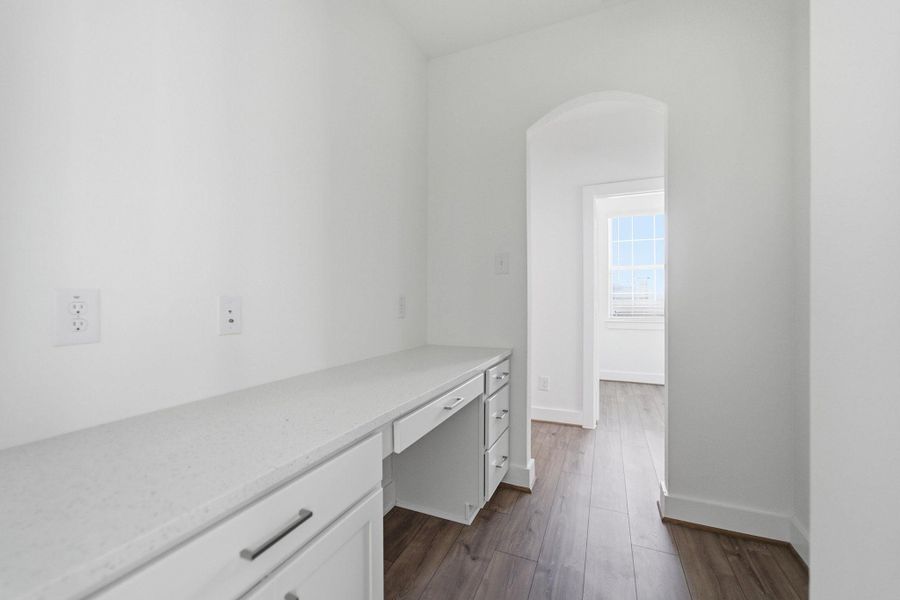 Spacious, unfurnished interior of a new home in Sundance Cove, Crosby (Image 18). Spacious, unfurnished interior of a new home in Sundance Cove, Crosby (Image 18).