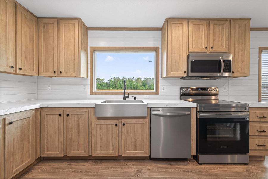 Additional views highlighting the kitchen’s stainless steel appliance package, offering both durability and a clean, modern look. Additional views highlighting the kitchen’s stainless steel appliance package, offering both durability and a clean, modern look.