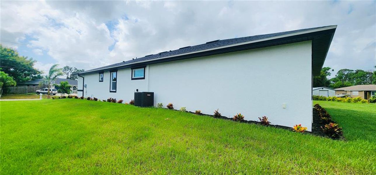 Exterior details and patio area of a home in , Port Charlotte (Image 10). Exterior details and patio area of a home in , Port Charlotte (Image 10).