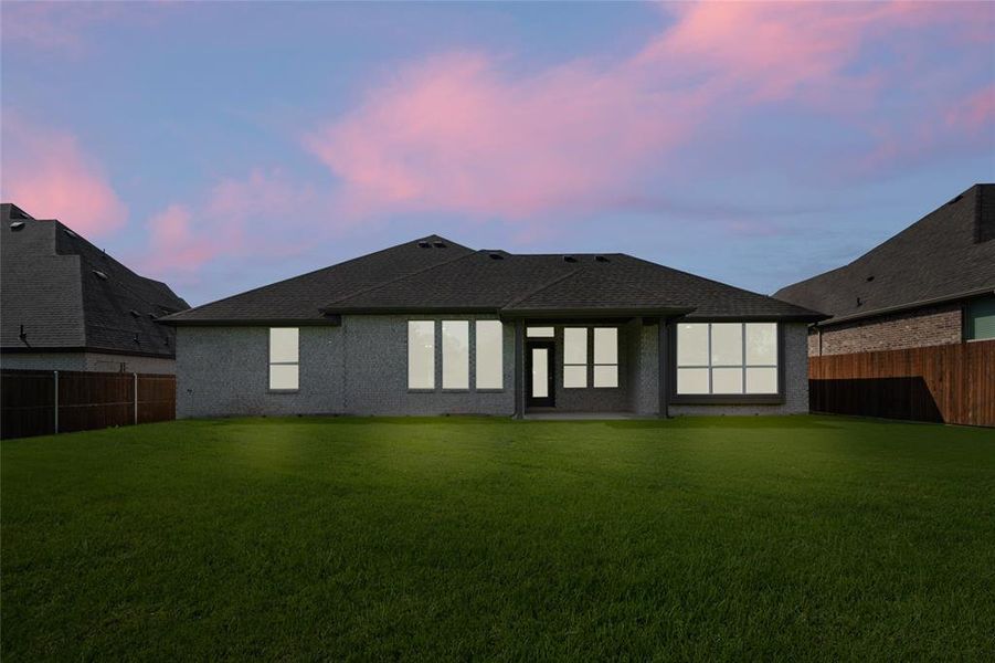Exterior details and patio area of a home in Massey Meadows, Midlothian (Image 24). Exterior details and patio area of a home in Massey Meadows, Midlothian (Image 24).