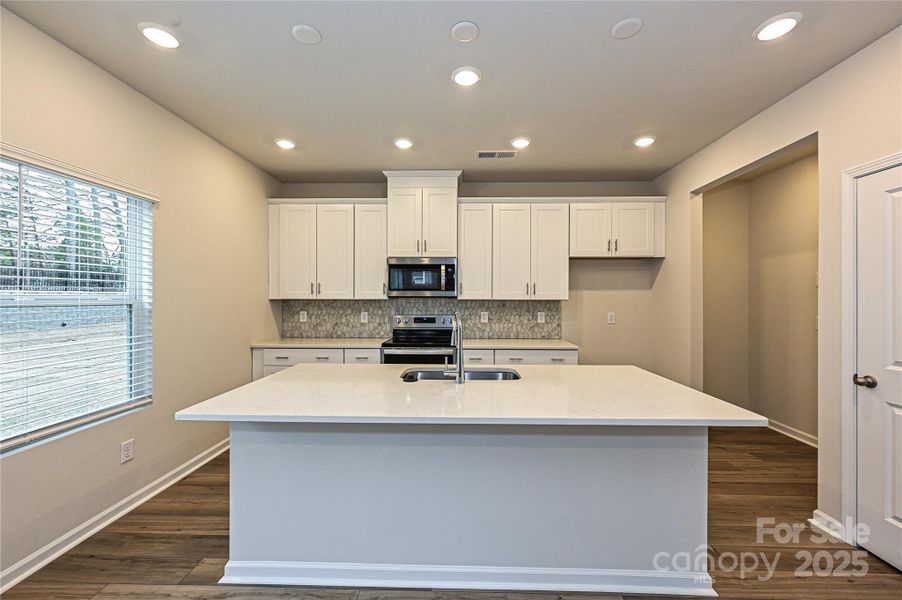 Photo is not of the actual home, but is an inspirational photo of builder’s model home and may depict options, furnishings, and/or decorator features that are not included