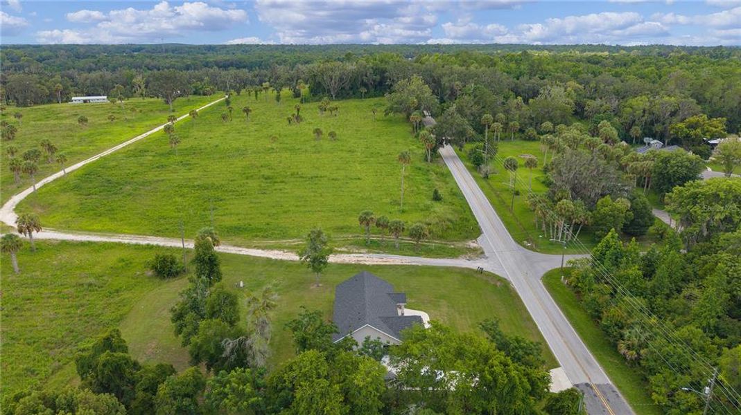 Natural landscape and outdoor views near  in Ocala (Image 37).