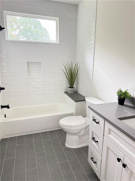 Furnished interior view inside a new home in , Decatur (Image 13).
