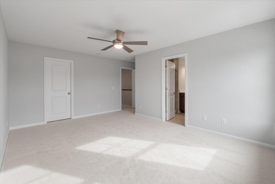 Spacious, unfurnished interior of a new home in , Goose Creek (Image 28). Spacious, unfurnished interior of a new home in , Goose Creek (Image 28).