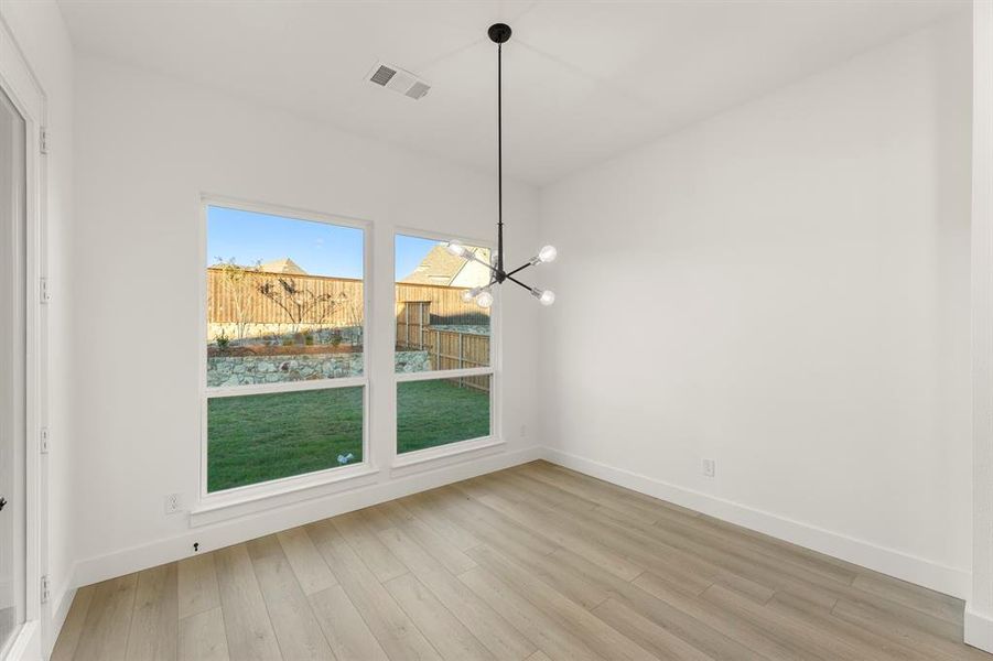 13. 2624 Shadybrook - Nook 13. 2624 Shadybrook - Nook