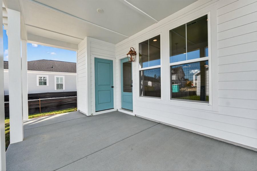 Exterior details and patio area of a home in , Summerville (Image 23).