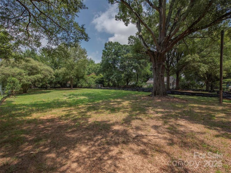 Image 26 of a home in .