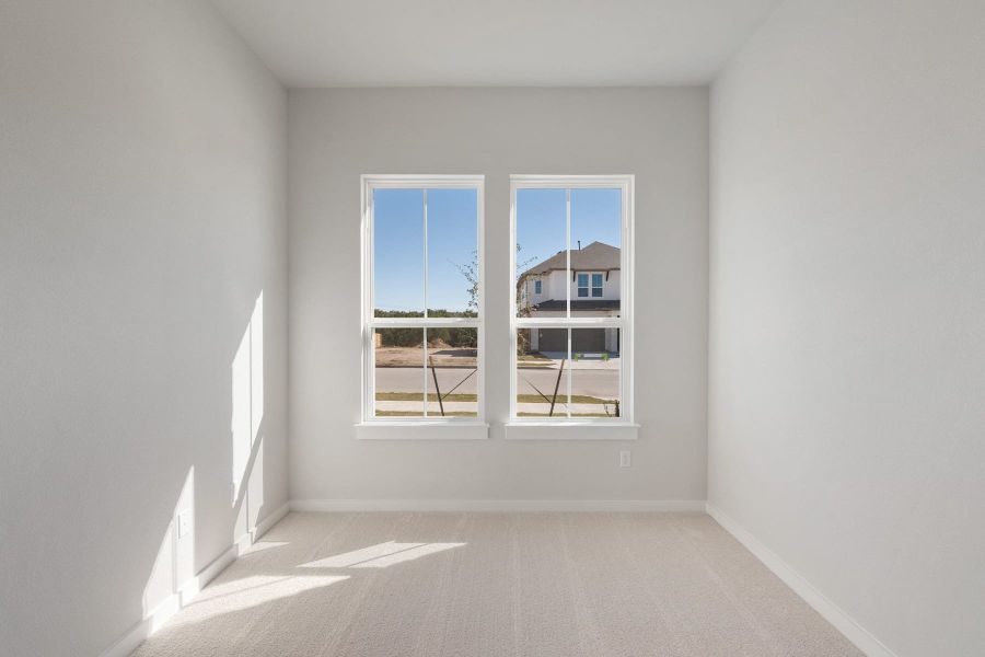 Spacious, unfurnished interior of a new home in Heritage, Dripping Springs (Image 33).