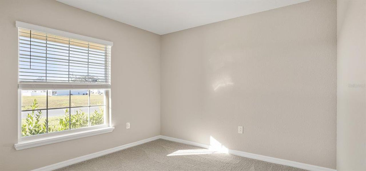 Spacious, unfurnished interior of a new home in Bennah Oaks, Belleview (Image 18).