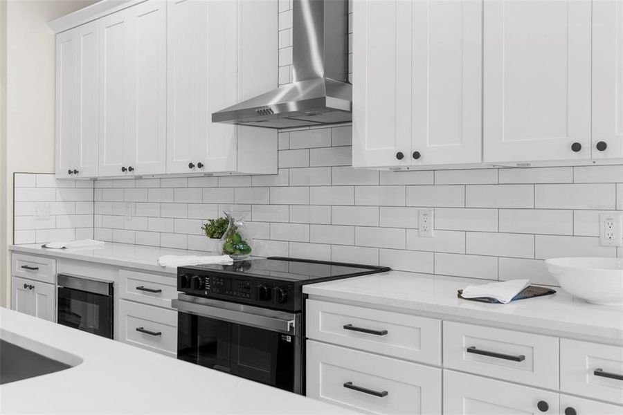 Furnished interior view inside a new home in , Weeki Wachee (Image 14).