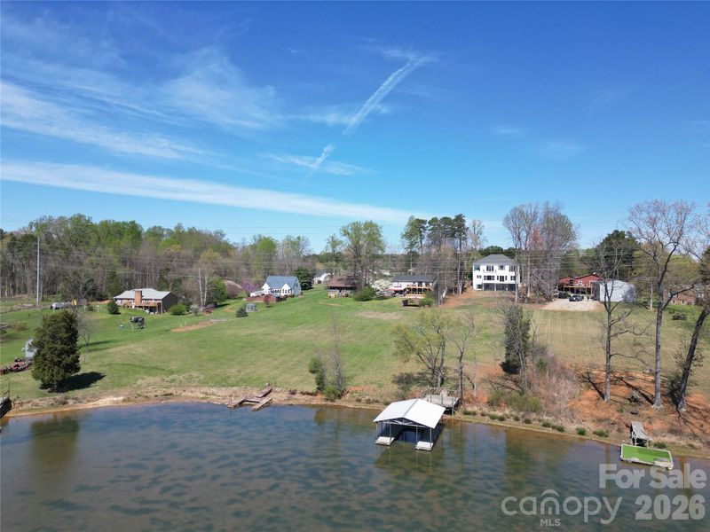 Natural landscape and outdoor views near  in Mooresville (Image 44).