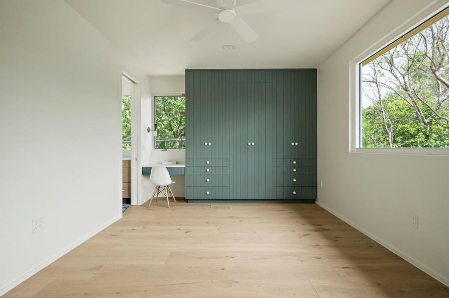 Spacious, unfurnished interior of a new home in , Austin (Image 20).