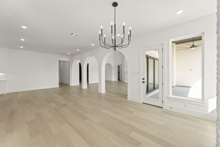 Spacious, unfurnished interior of a new home in Mustang Lakes, Celina (Image 66). Spacious, unfurnished interior of a new home in Mustang Lakes, Celina (Image 66).