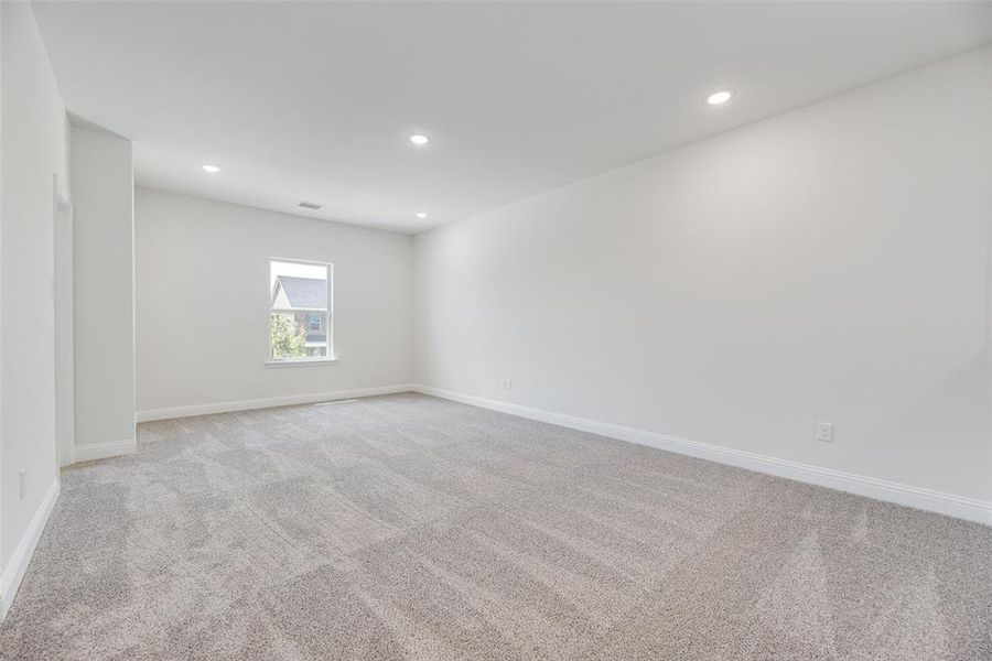 Spacious, unfurnished interior of a new home in Arbors at Legacy Hills, Celina (Image 22).