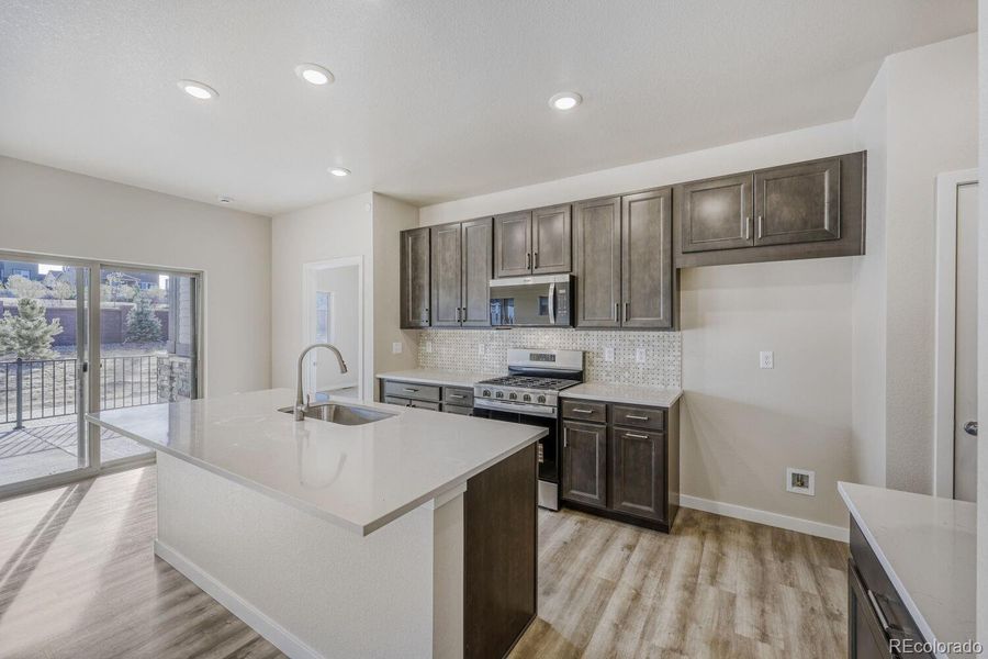 Furnished interior view inside a new home in Knolls, Westminster (Image 13).