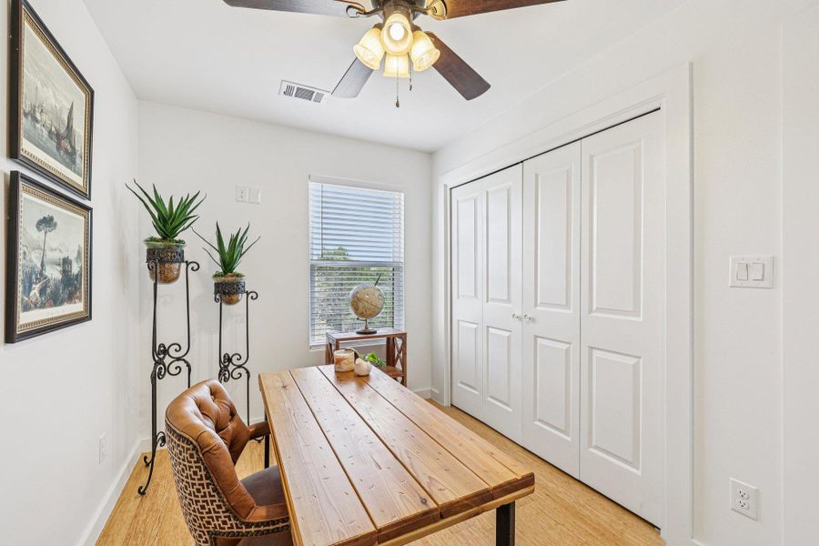 Furnished interior view inside a new home in , Wimberley (Image 7).