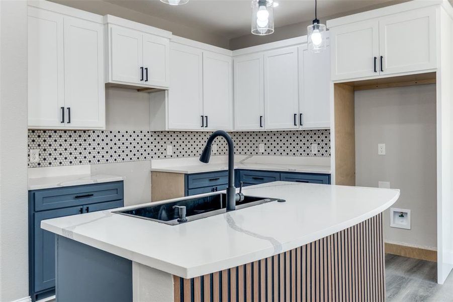 Furnished interior view inside a new home in , Dallas (Image 8).