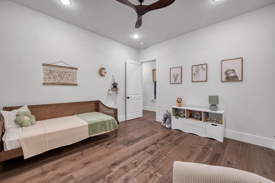 Large secondary rooms with a double door closet and en-suite bathroom.