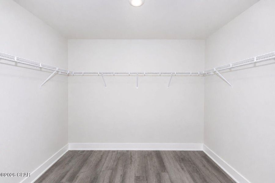 Spacious, unfurnished interior of a new home in East Bay, Panama City (Image 13).